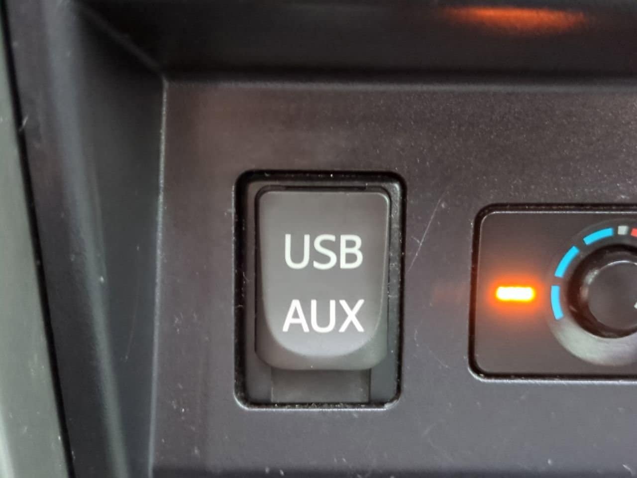 Vehicle image 22 of 29