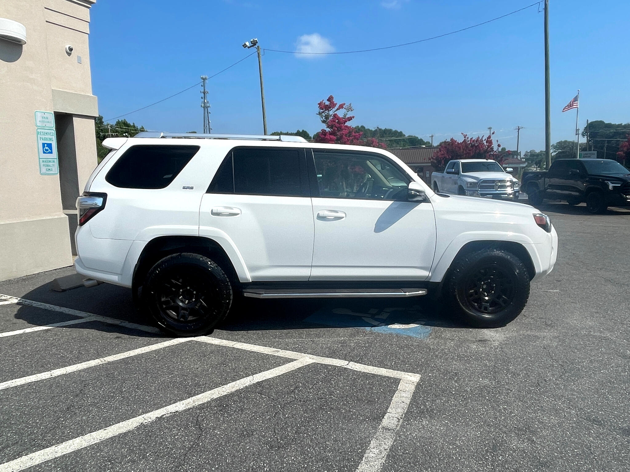 Vehicle image 6 of 53