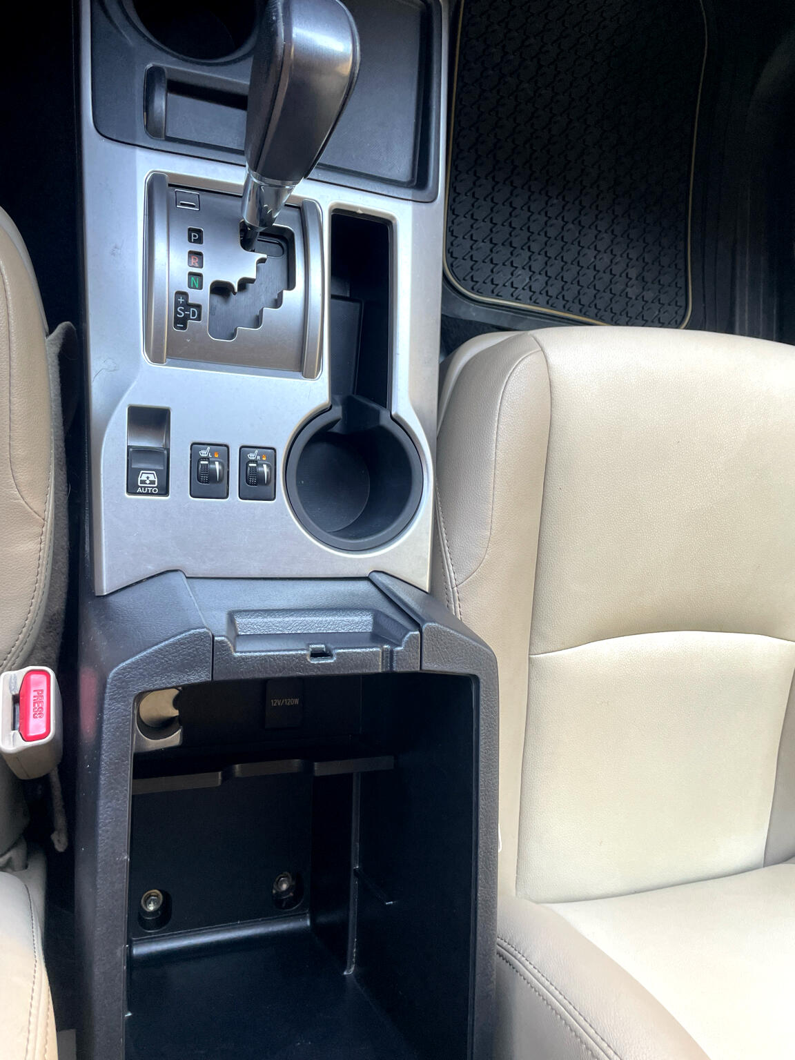 Vehicle image 40 of 53