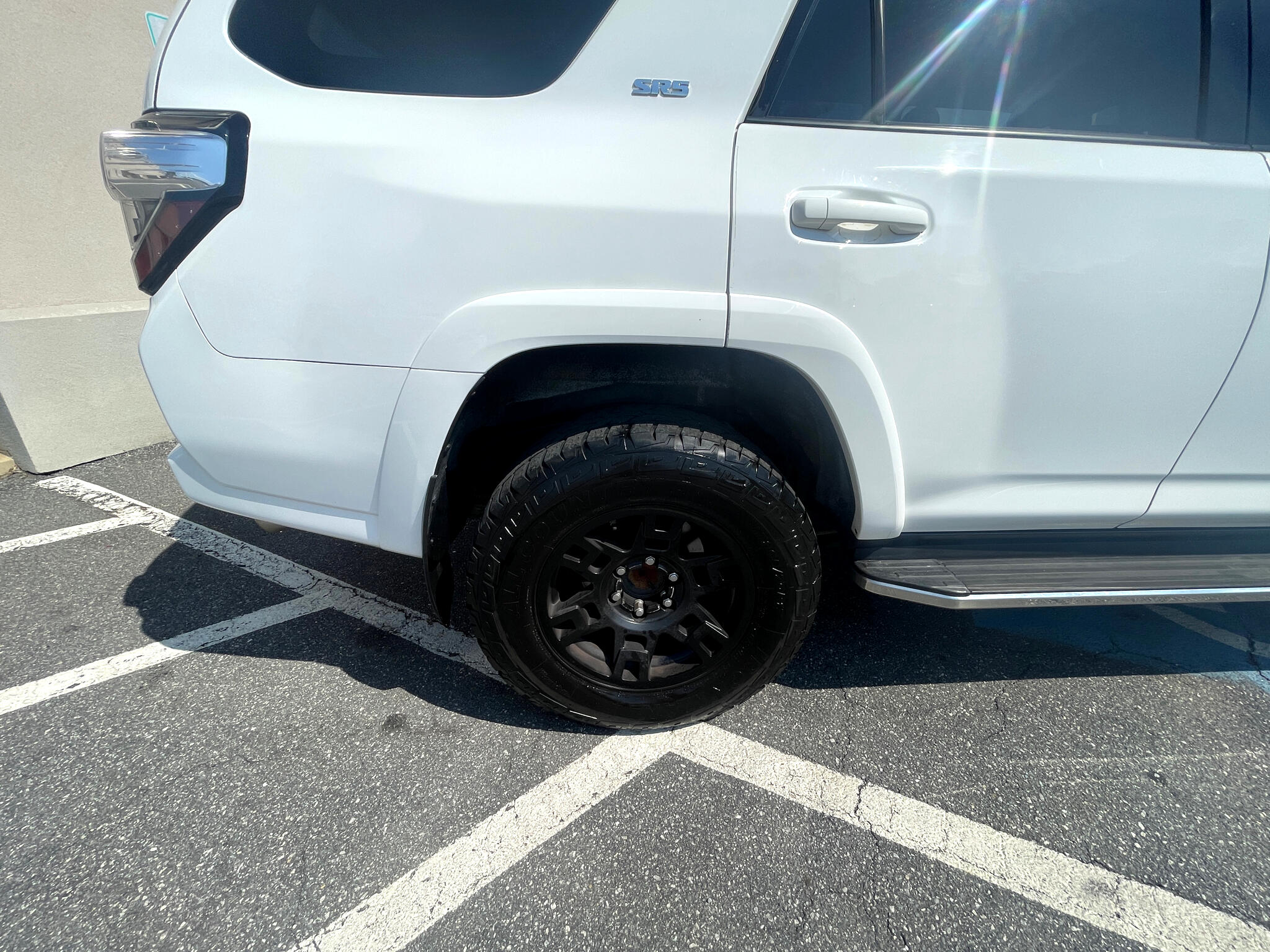 Vehicle image 47 of 53