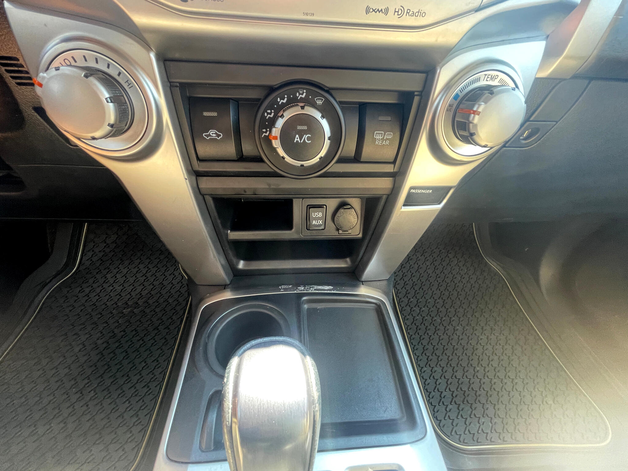 Vehicle image 41 of 53