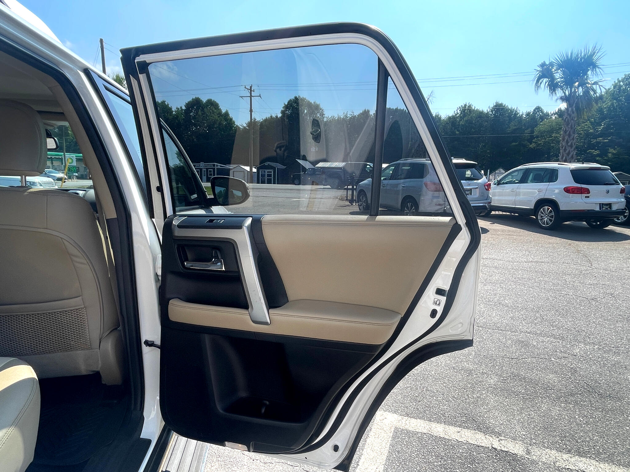 Vehicle image 49 of 53