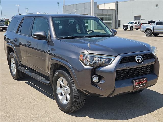 2016 Toyota 4Runner SR5 Premium Image 2 of 20