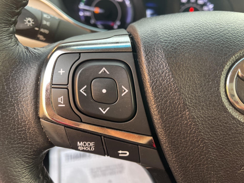 Vehicle image 39 of 59