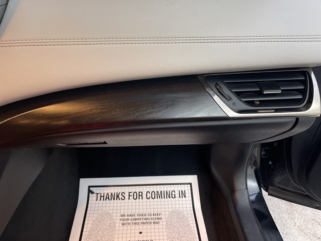 Vehicle image 47 of 59