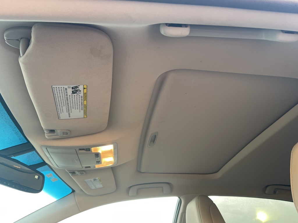 Vehicle image 43 of 59