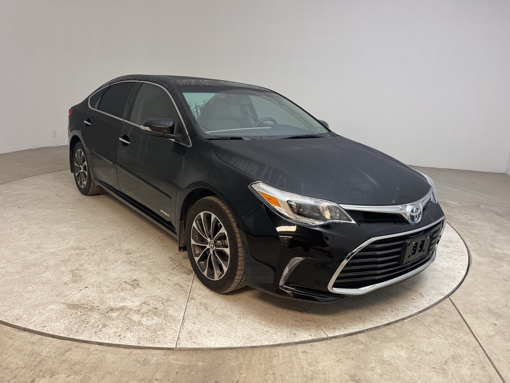 Vehicle image 4 of 59