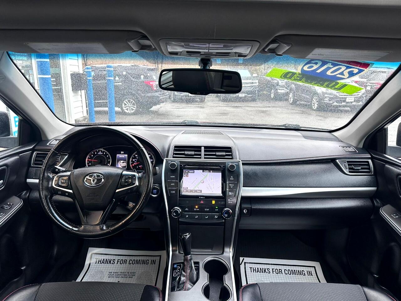 Vehicle image 10 of 16