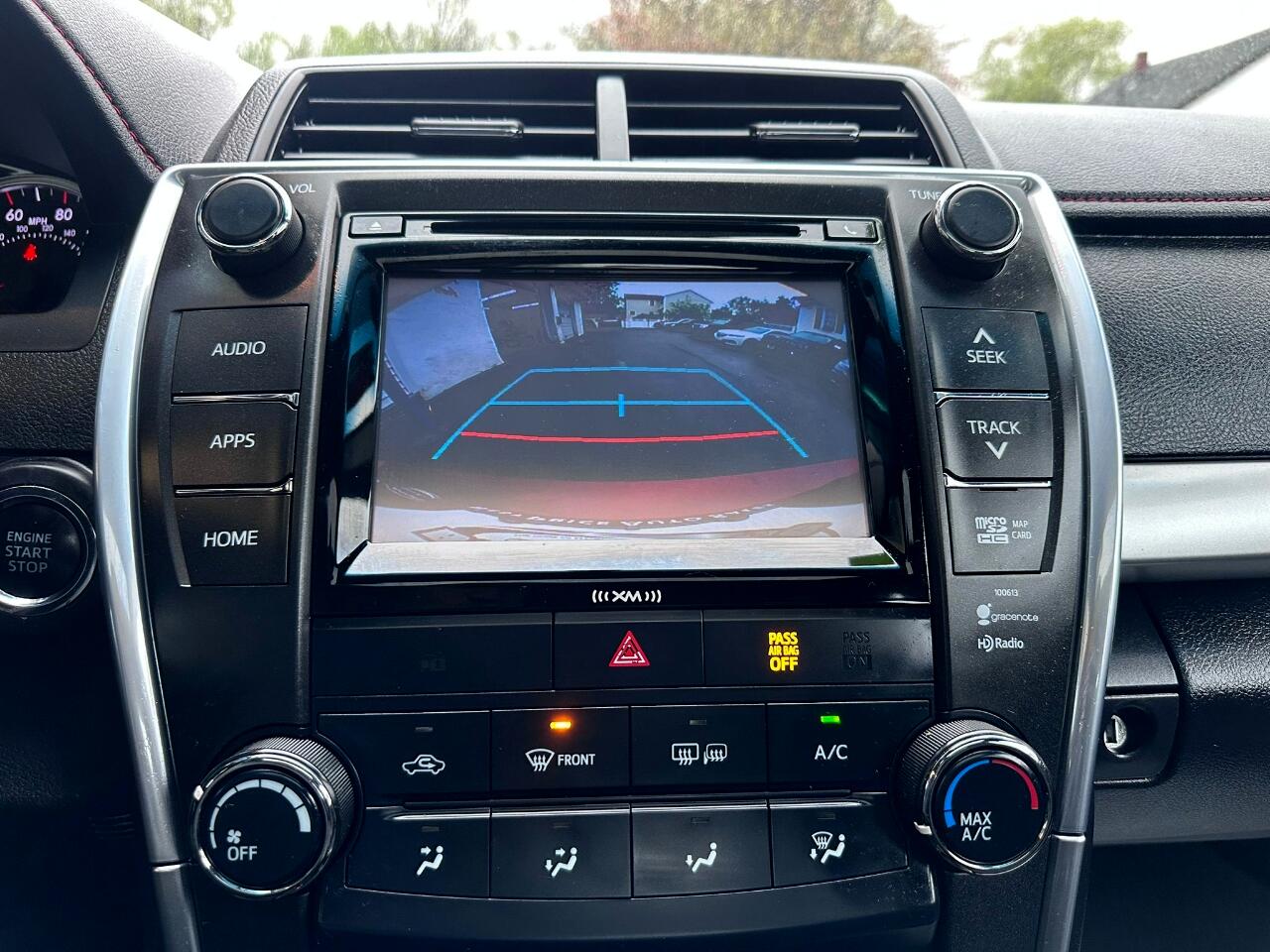 Vehicle image 12 of 16