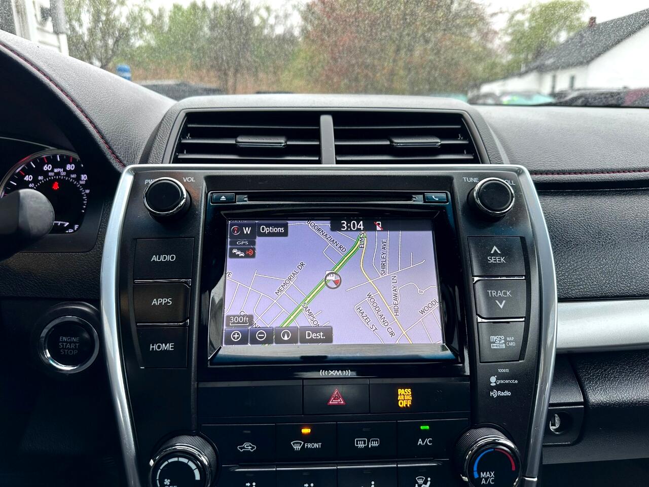 Vehicle image 13 of 16