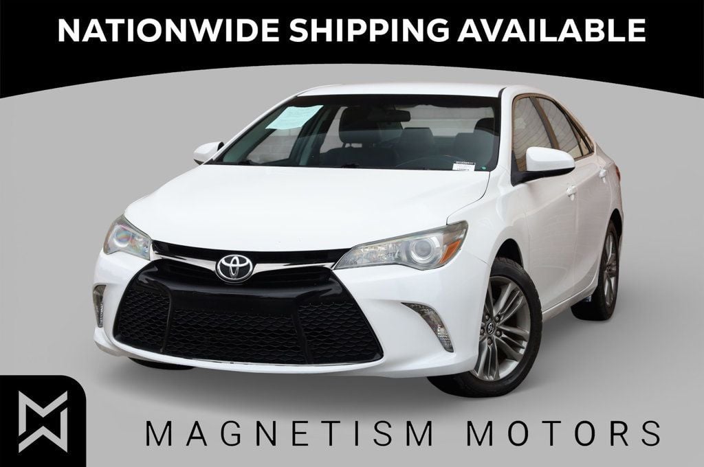 2016 Toyota Camry SE Image 1 of 44