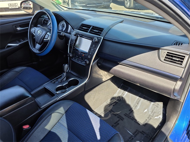 Vehicle image 9 of 43