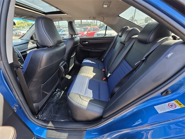 Vehicle image 20 of 43