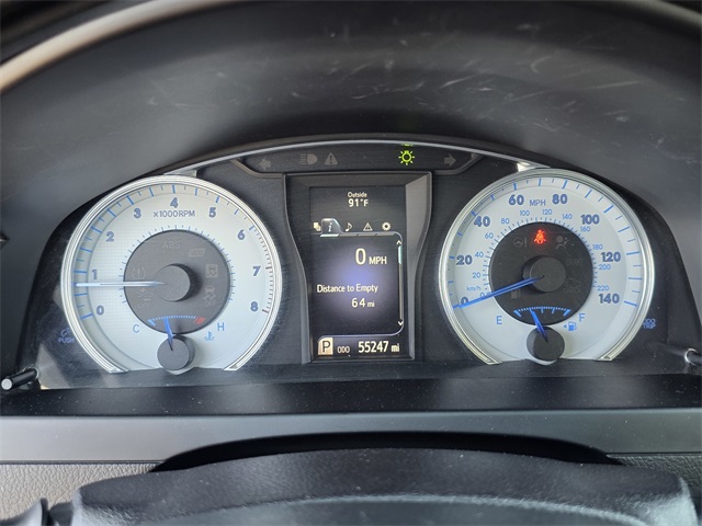 Vehicle image 26 of 43