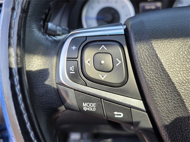 Vehicle image 27 of 43