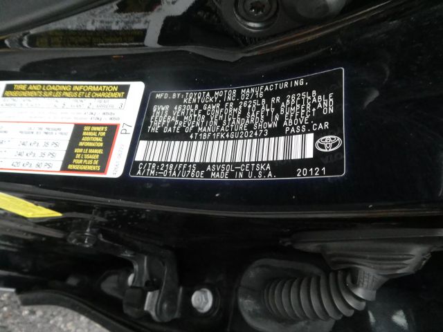 Vehicle image 10 of 27
