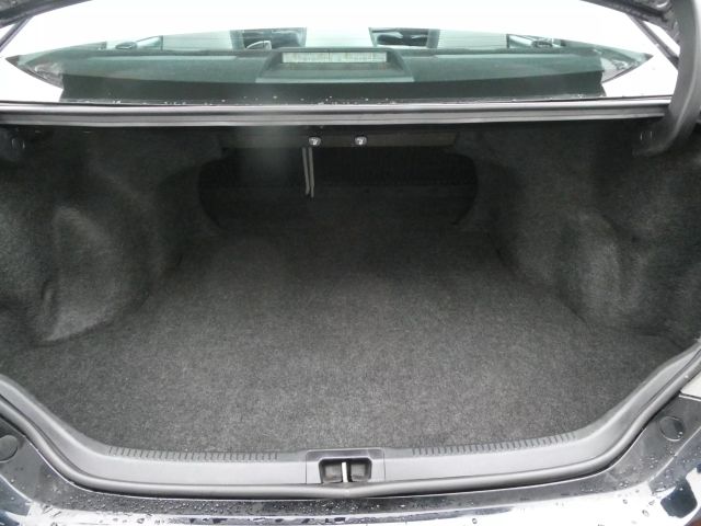 Vehicle image 9 of 27