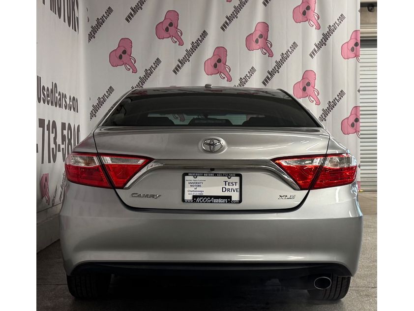 Vehicle image 9 of 31