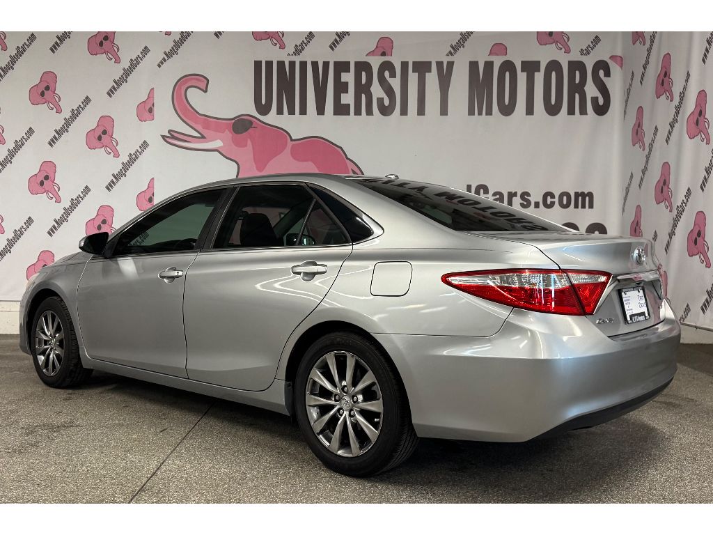 Vehicle image 11 of 31