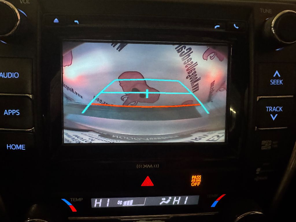 Vehicle image 15 of 31