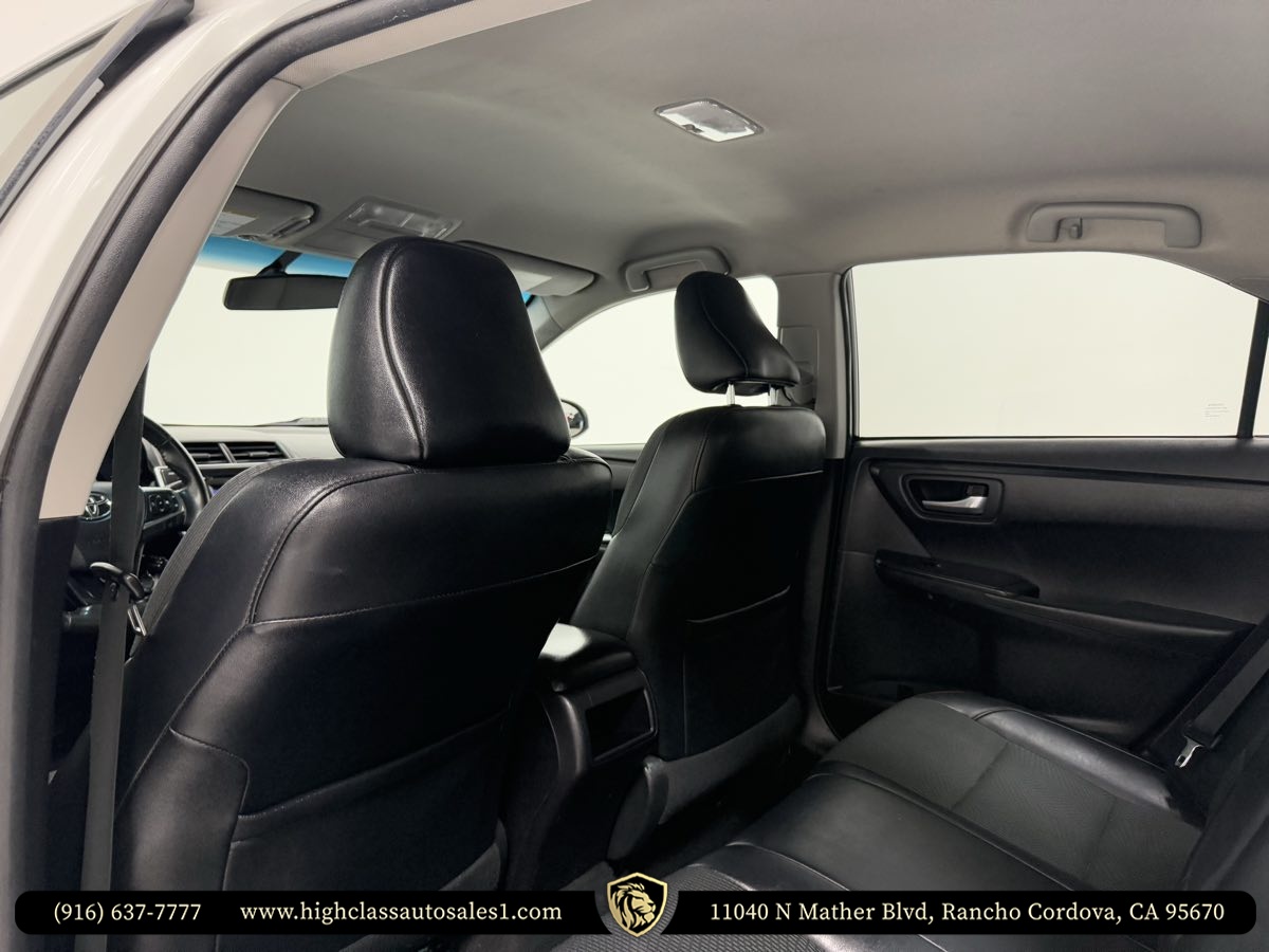 Vehicle image 19 of 58