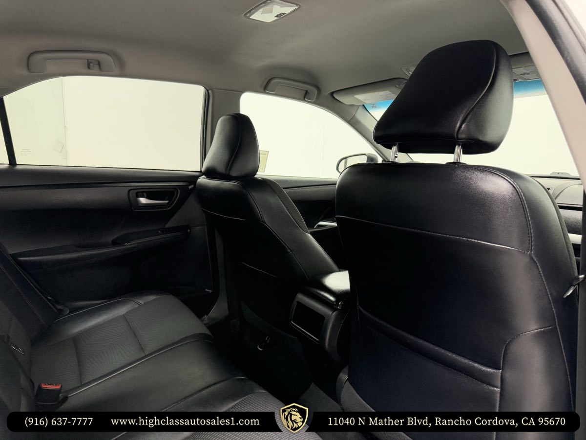 Vehicle image 23 of 58
