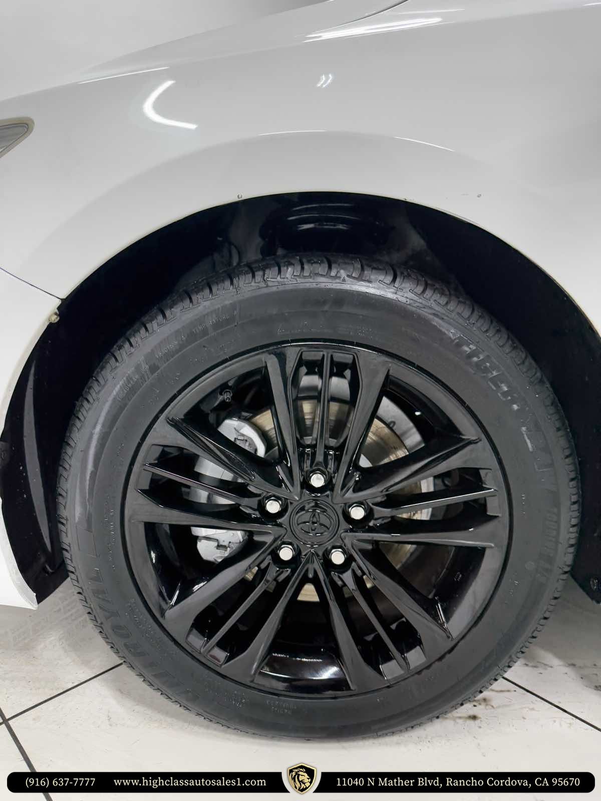 Vehicle image 54 of 58
