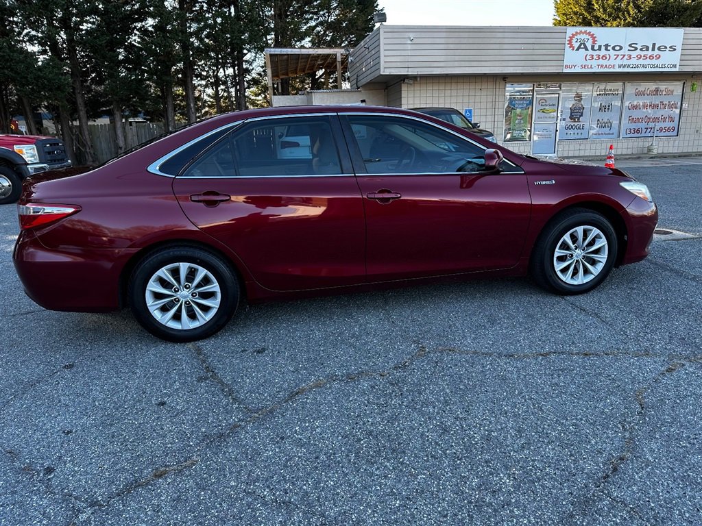 Vehicle image 7 of 34