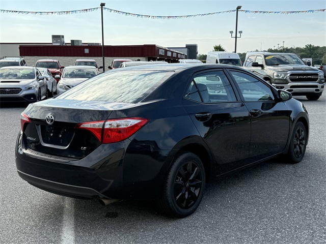 Vehicle image 4 of 23