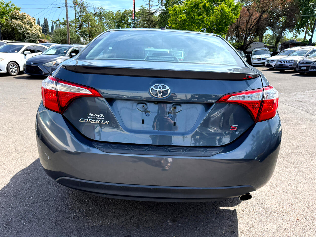 Vehicle image 6 of 27