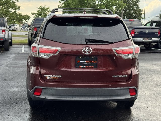 Vehicle image 6 of 38