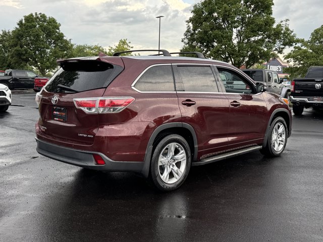 Vehicle image 5 of 38