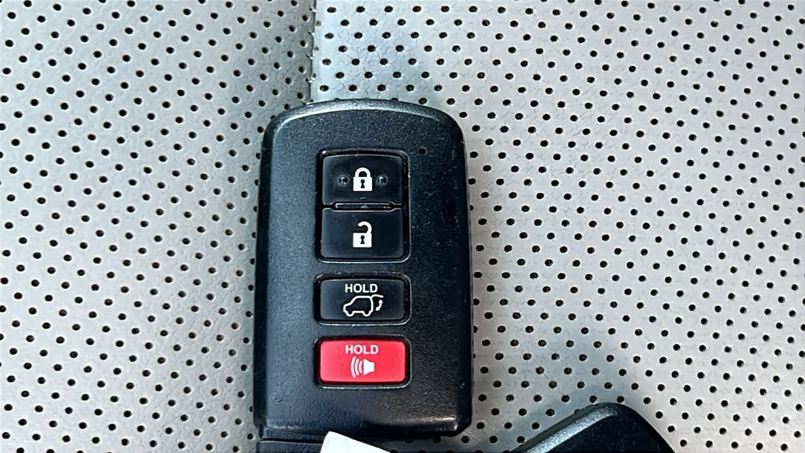 Vehicle image 29 of 30