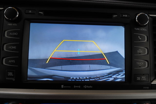 Vehicle image 26 of 29