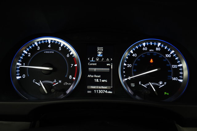 Vehicle image 24 of 29