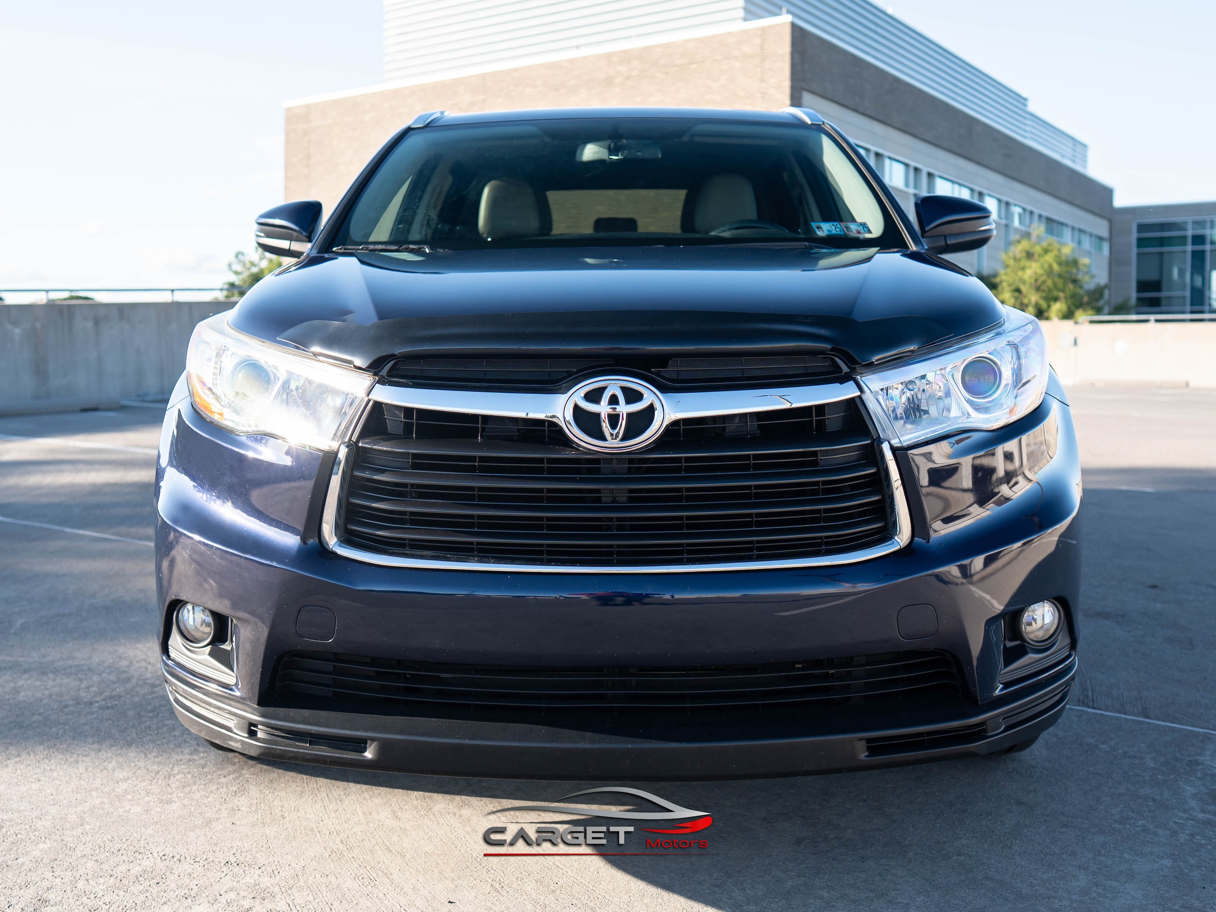 Vehicle image 5 of 46