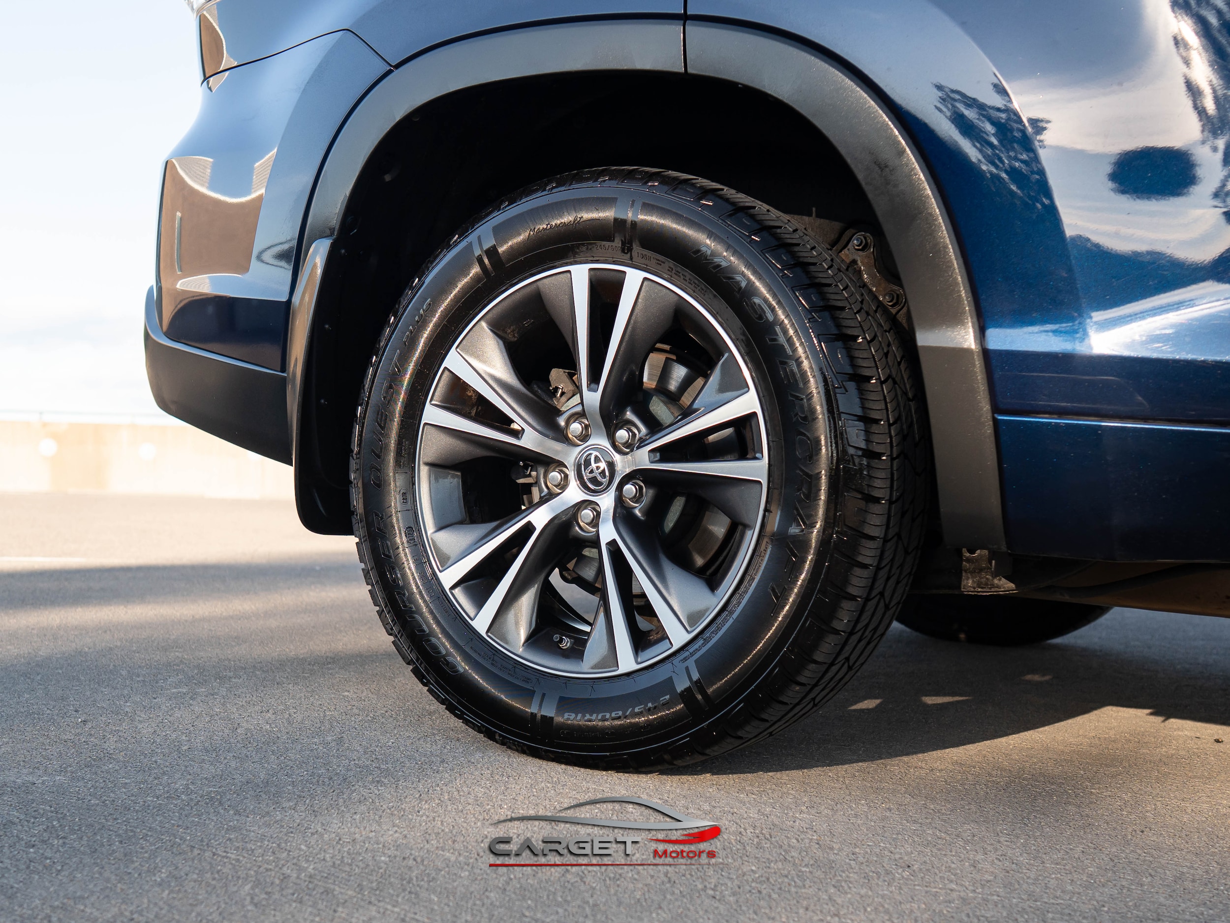 Vehicle image 9 of 46