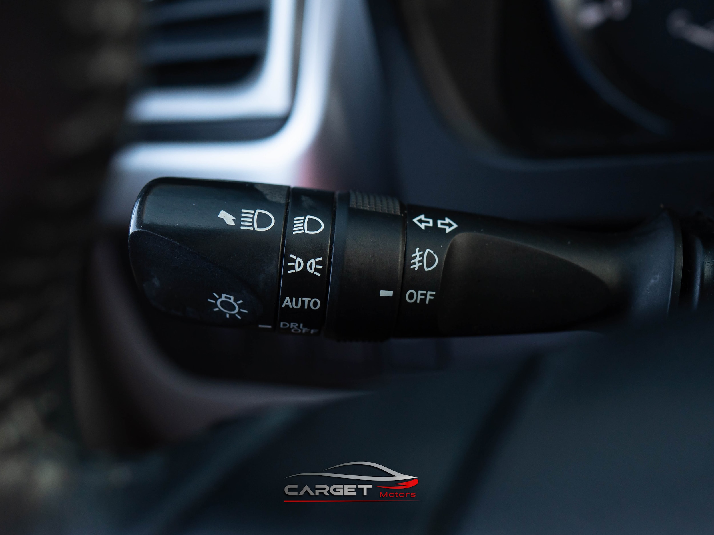 Vehicle image 23 of 46