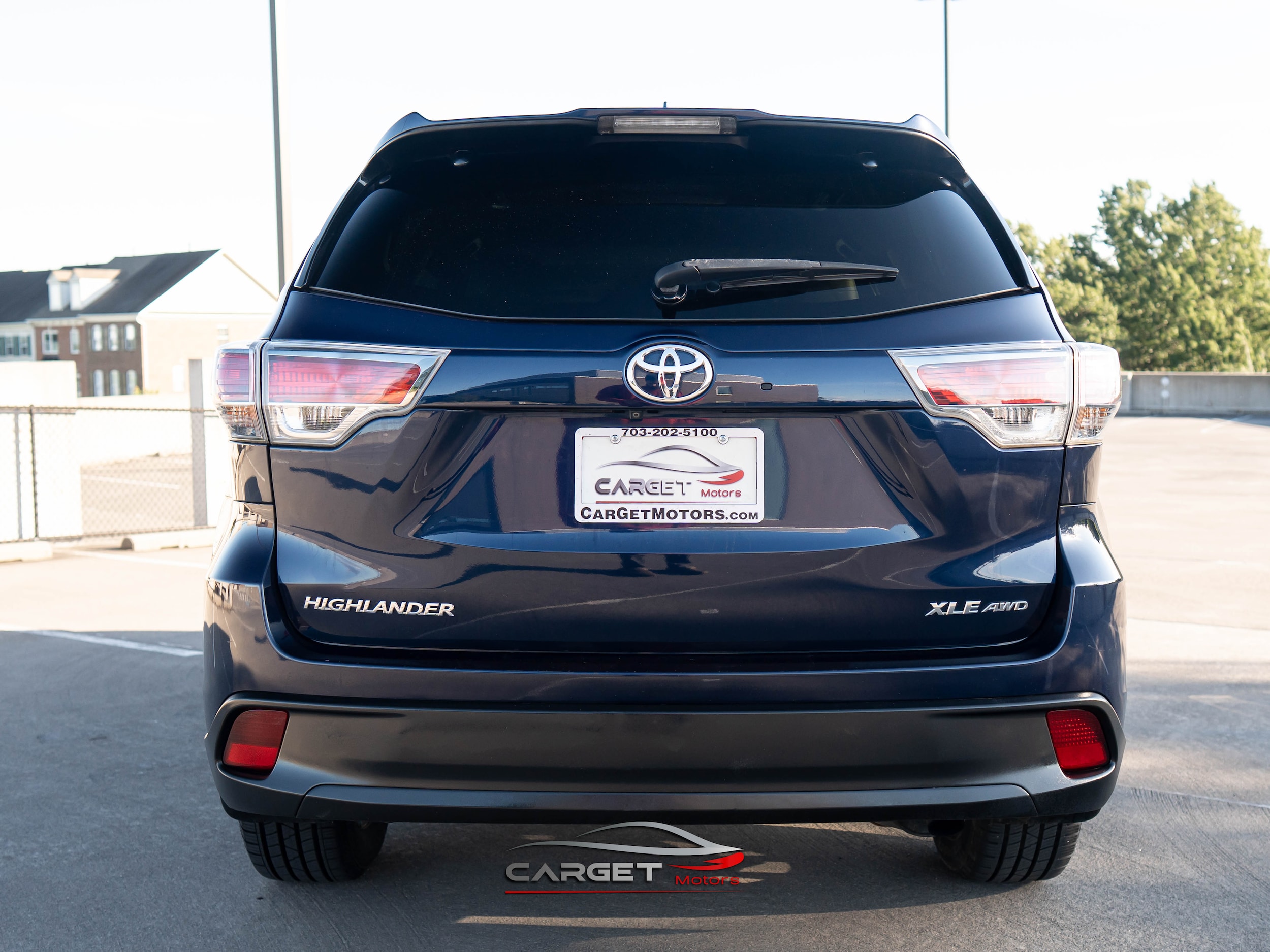 Vehicle image 6 of 46
