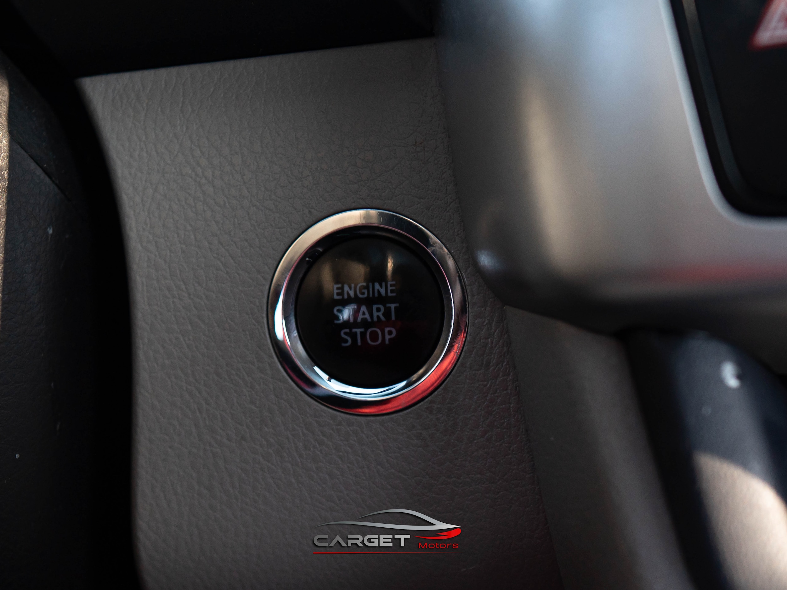 Vehicle image 28 of 46