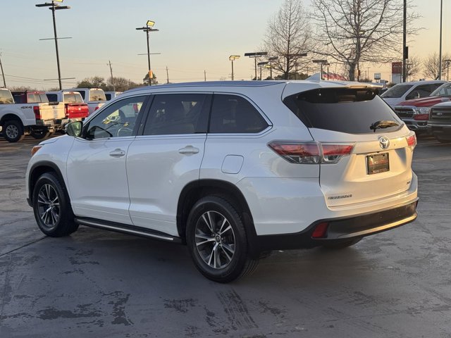Vehicle image 5 of 27