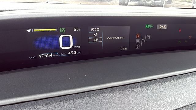 Vehicle image 21 of 30