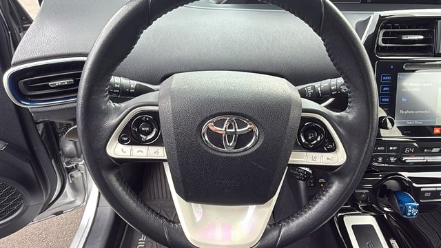 Vehicle image 18 of 30