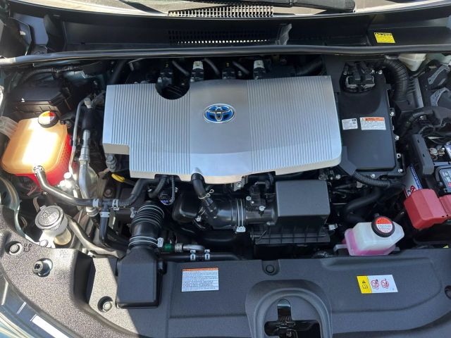 Vehicle image 46 of 47