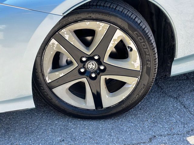 Vehicle image 37 of 47