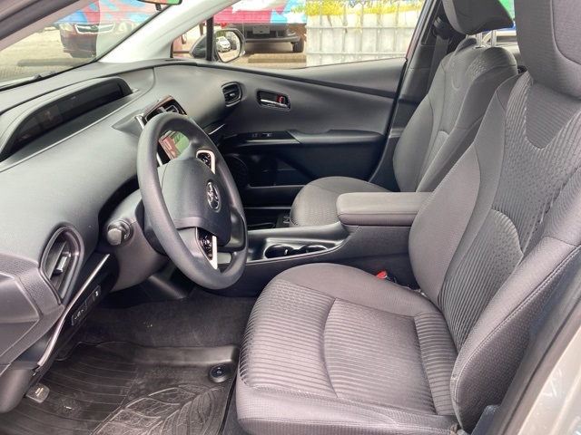 Vehicle image 7 of 32