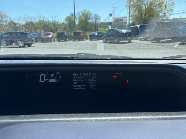 Vehicle image 18 of 24
