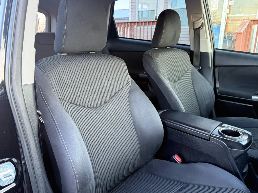 Vehicle image 44 of 86