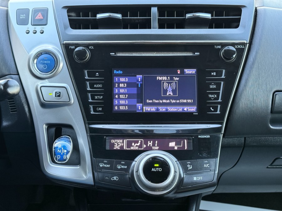 Vehicle image 59 of 86