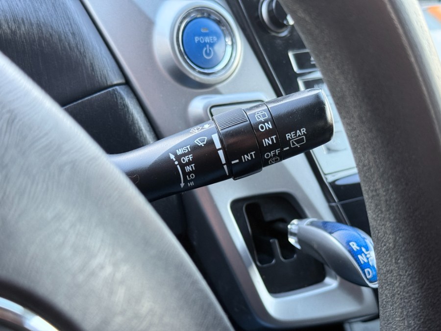 Vehicle image 67 of 86